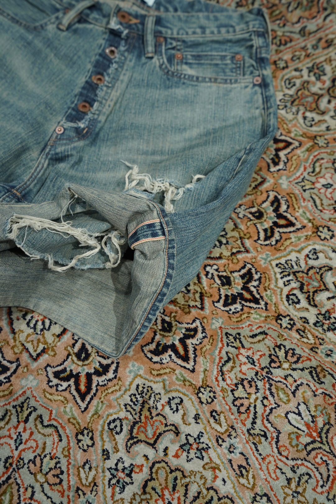SUGARHILL(シュガーヒル)2025MIDSのDAMAGED MODERN DENIM PANTS SHORTS