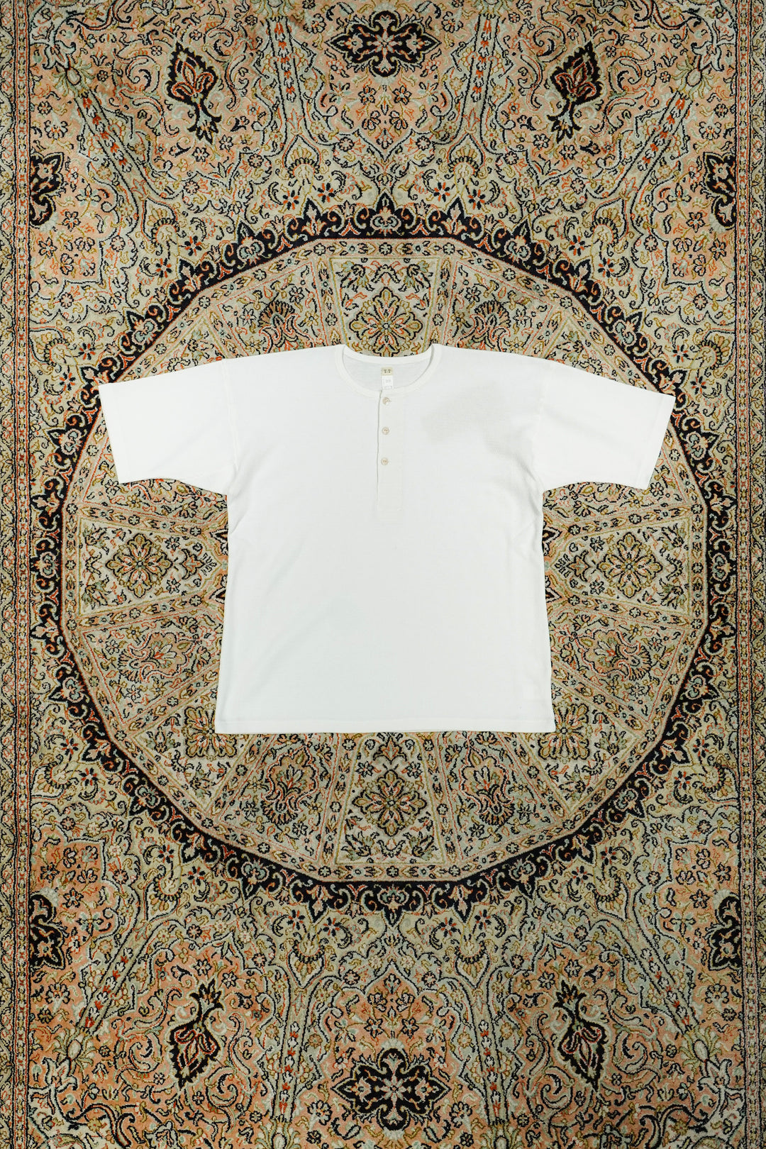 Taiga Takahashi(タイガタカハシ)2026SSのHENRY NECK SHIRT (OFF WHITE