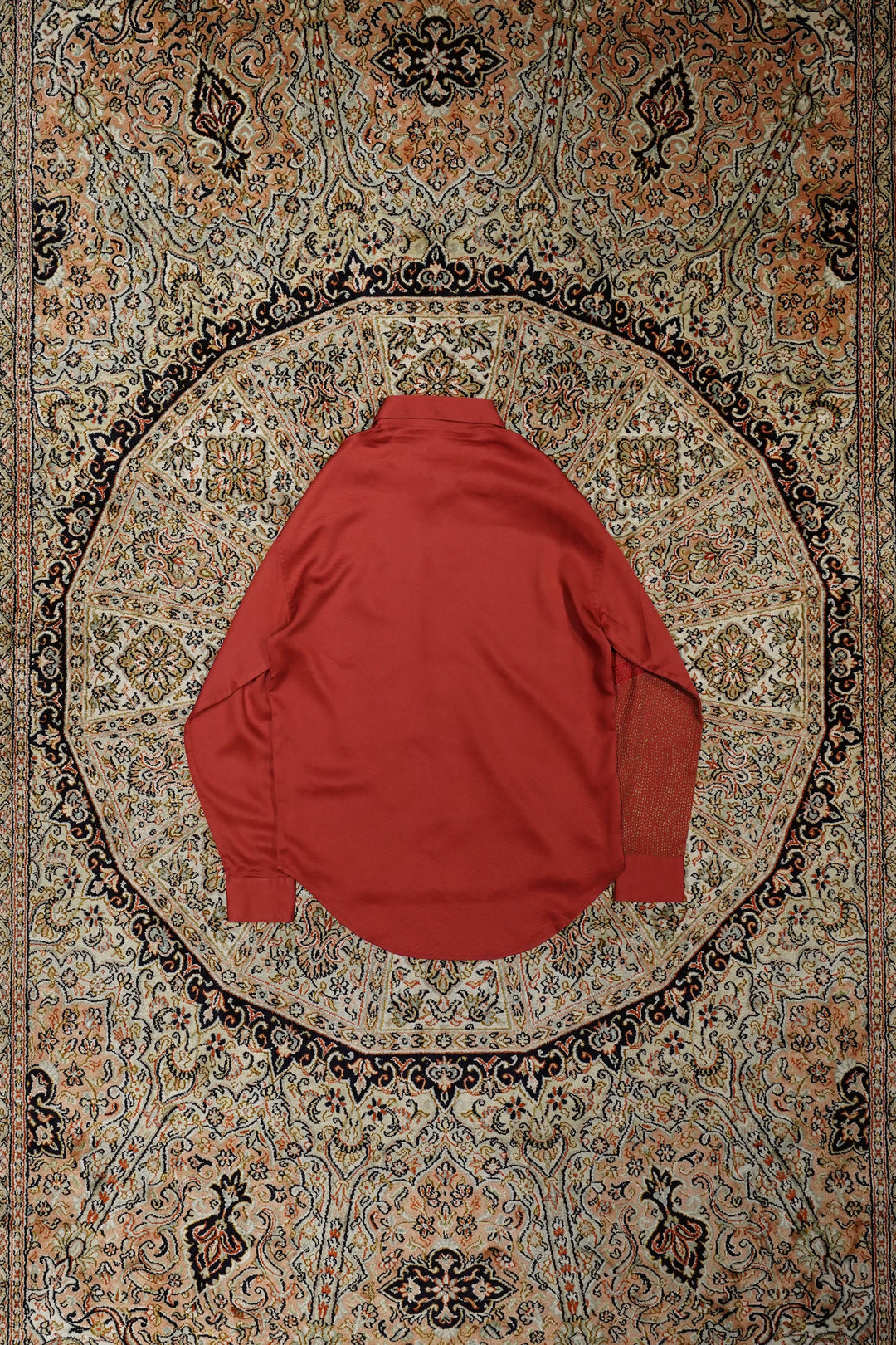 【関税込み】Glass Cypress レッド Devil スウェットシャツ Glass Cypress(グラスサイプレス) のRed LS Devil Shirt(Red
