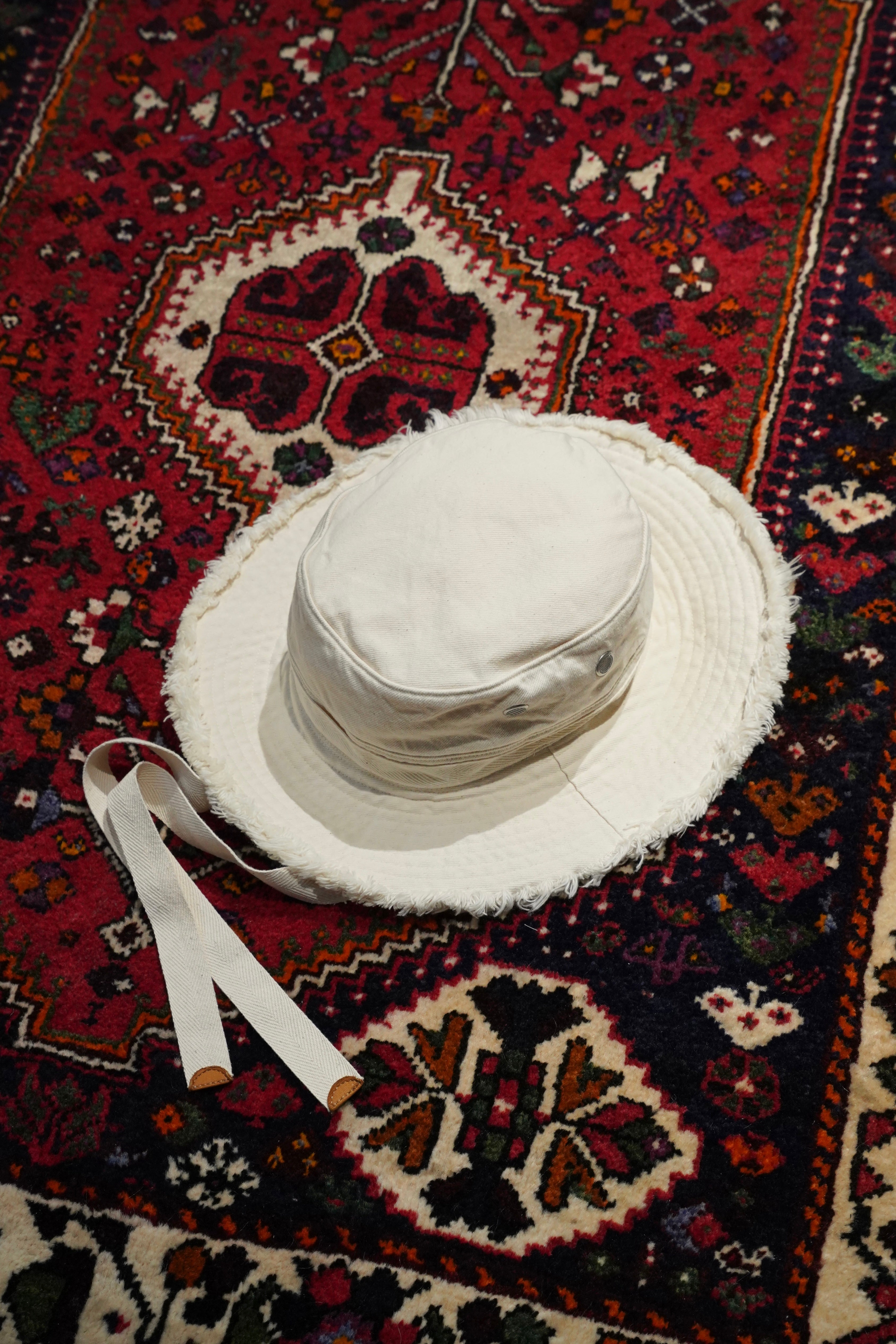 ソラリスアンドコー　FRAYED JUNGLE HAT SOLARIS&Co.(ソラリスアンドコー)のFRAYED JUNGLE HAT - COMBAT