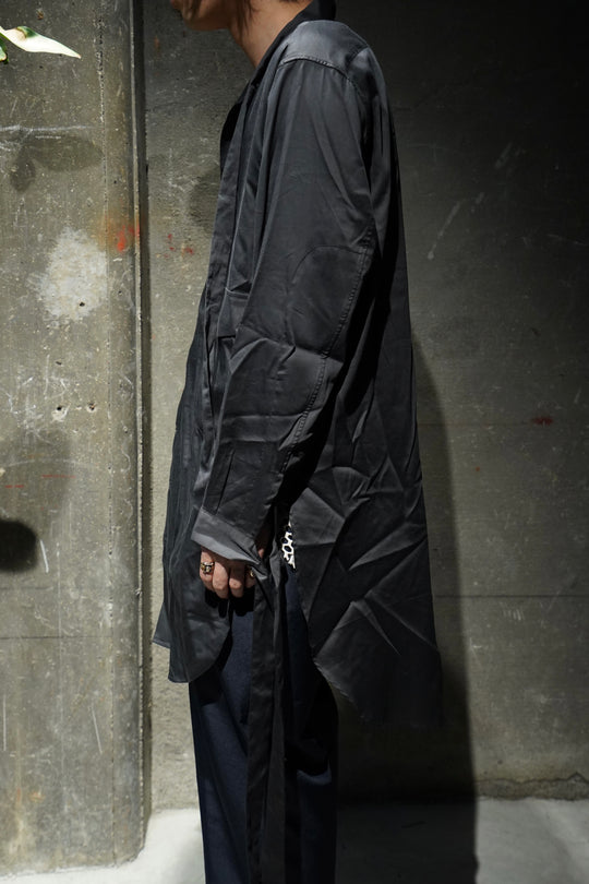 SUGARHILL(シュガーヒル)のSATIN RIBBON LONG SHIRT(BLACK)(シャツ)の