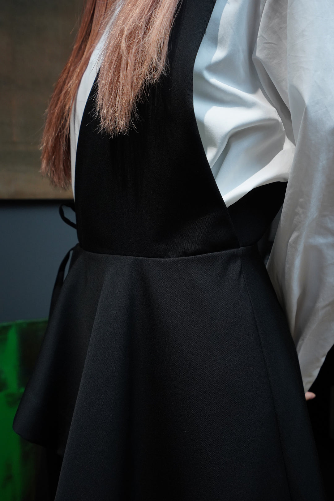UJOH(ウジョー)のOne Shoulder SKT(Black)(スカート)の通販