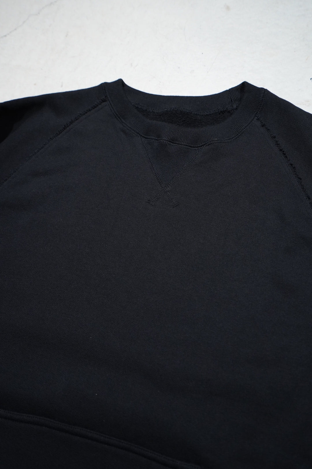 トップス SUGARHILL RAW EDGE SWEAT SHIRT SUGARHILL（シュガーヒル）のRAW EDGE SWEAT SHIRT BLACKの通販
