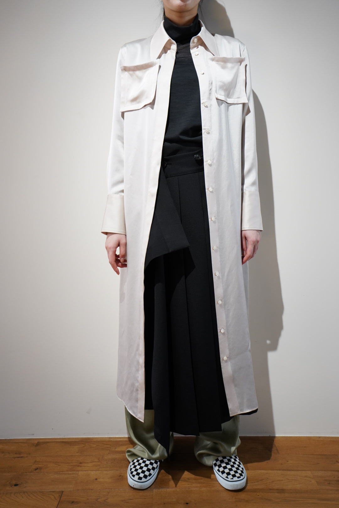 SATORU SASAKI(サトルササキ)のLONG SHIRT DRESS (OFF WHITE)(シャツ