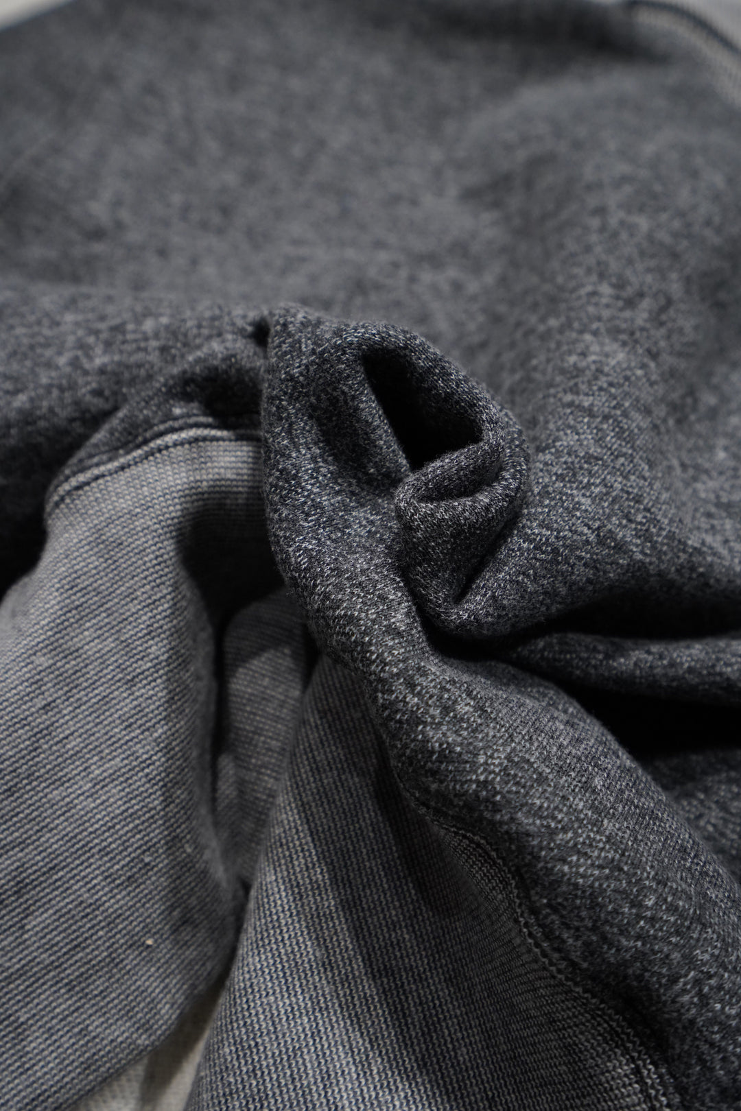 Taiga Takahashi(タイガタカハシ)のSWEAT COAT (HEATHER GRAY