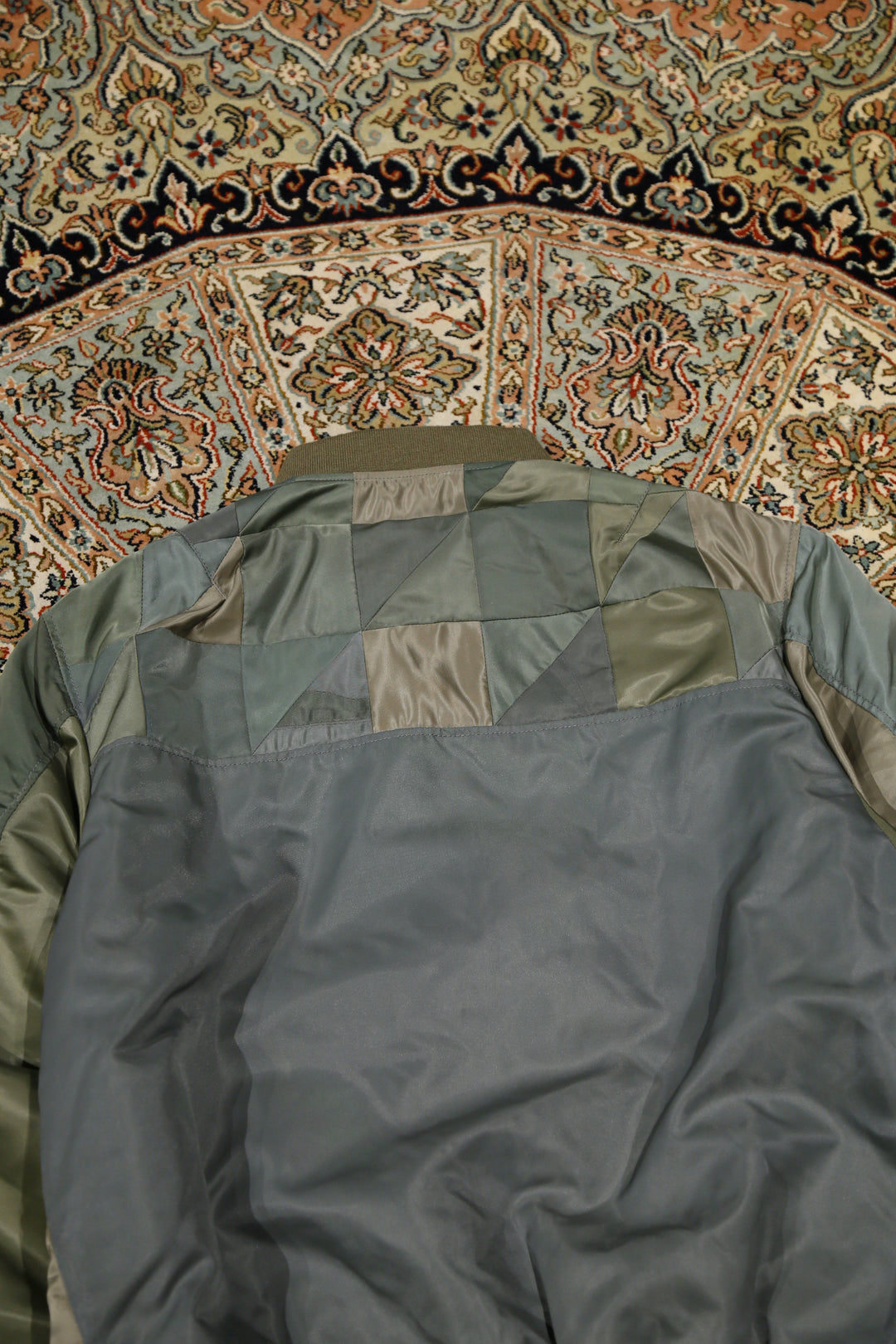 ジャケット・アウター Children of the Discordance MA-1 Children of the discordanceのNY VINTAGE PATCH MA-1