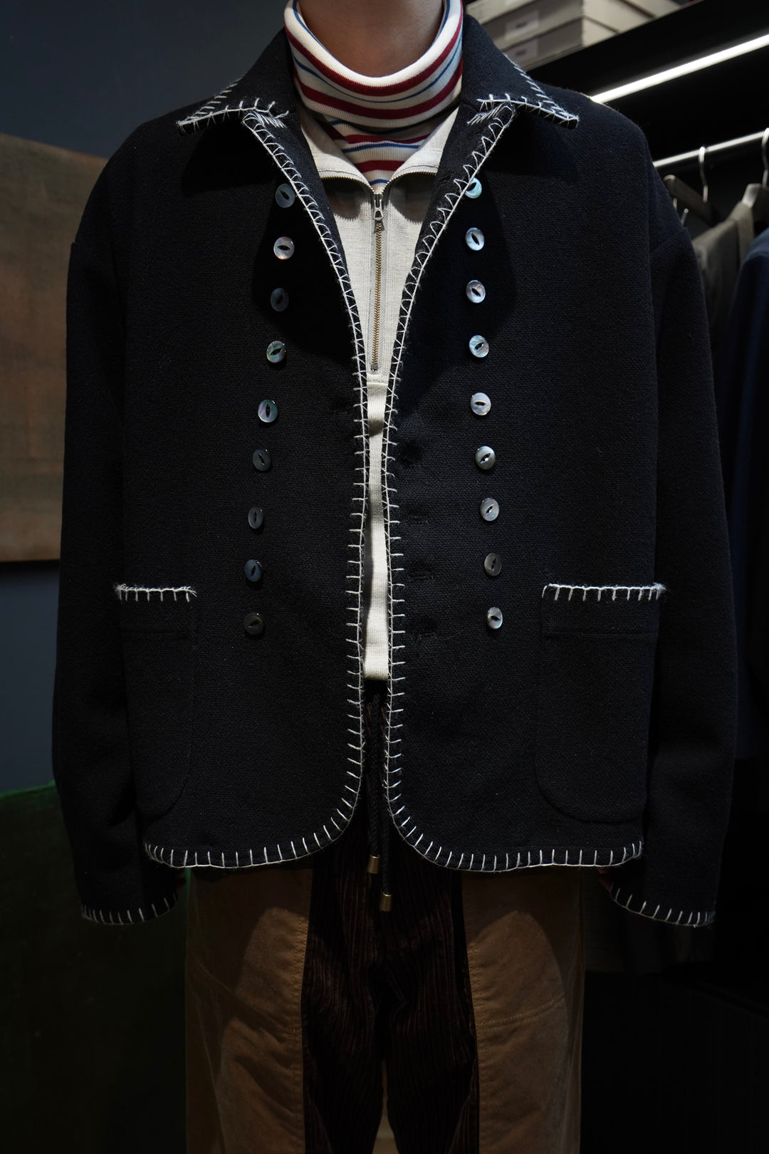 Urig(ウーリッヒ)のZWEIREIHER ALT JACKET(BLACK)(ジャケット)の