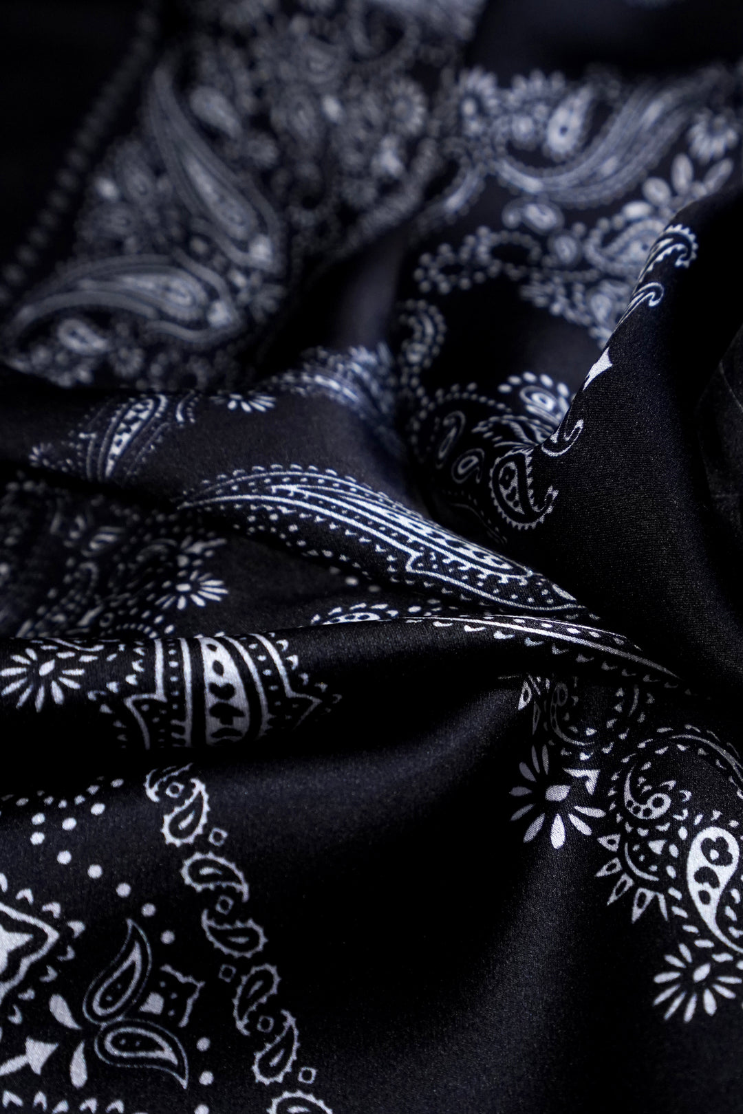 小物 sugarhill 21aw silk bended scarf SUGARHILL(シュガーヒル)のBENDED SILK SCARF(BLACK)(スカーフ)の通販