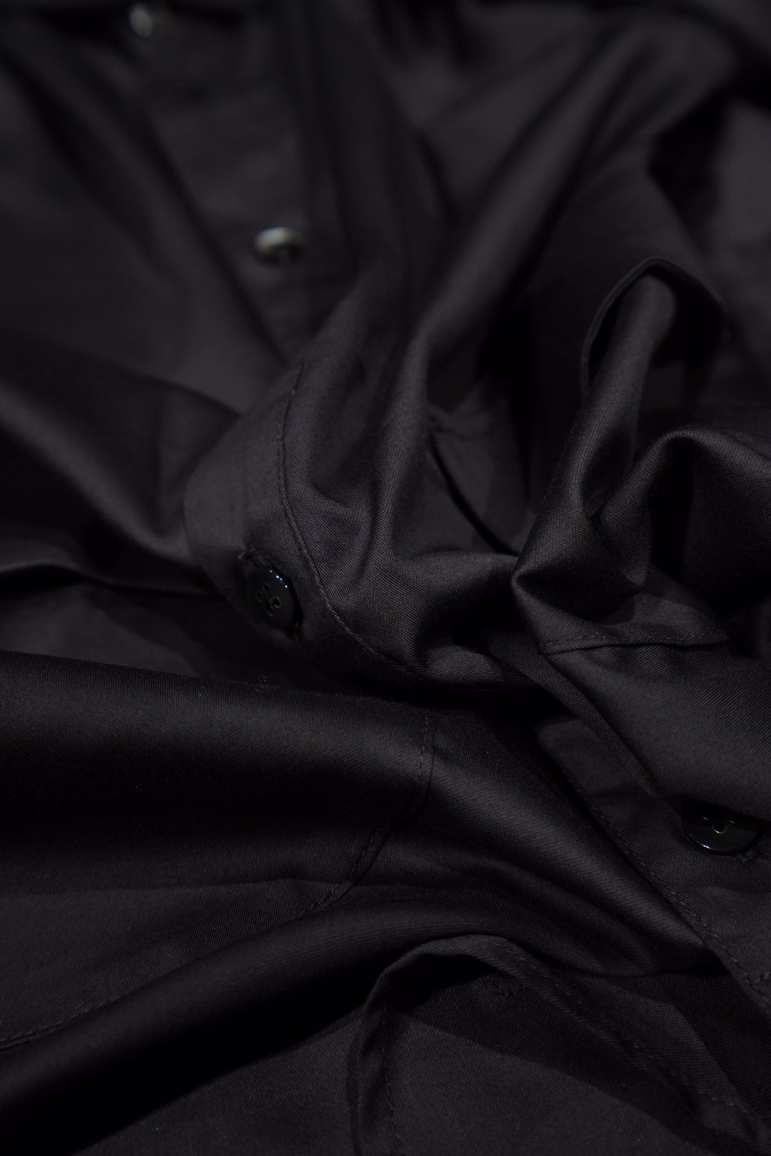 SUGARHILL(シュガーヒル)のClassic Round front Shirt(BLACK)(シャツ