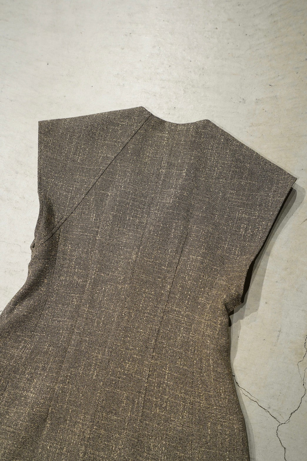 SATORU SASAKI(サトルササキ)のNO-SLEEVE JACKET(BK TWEED)(ジャケット
