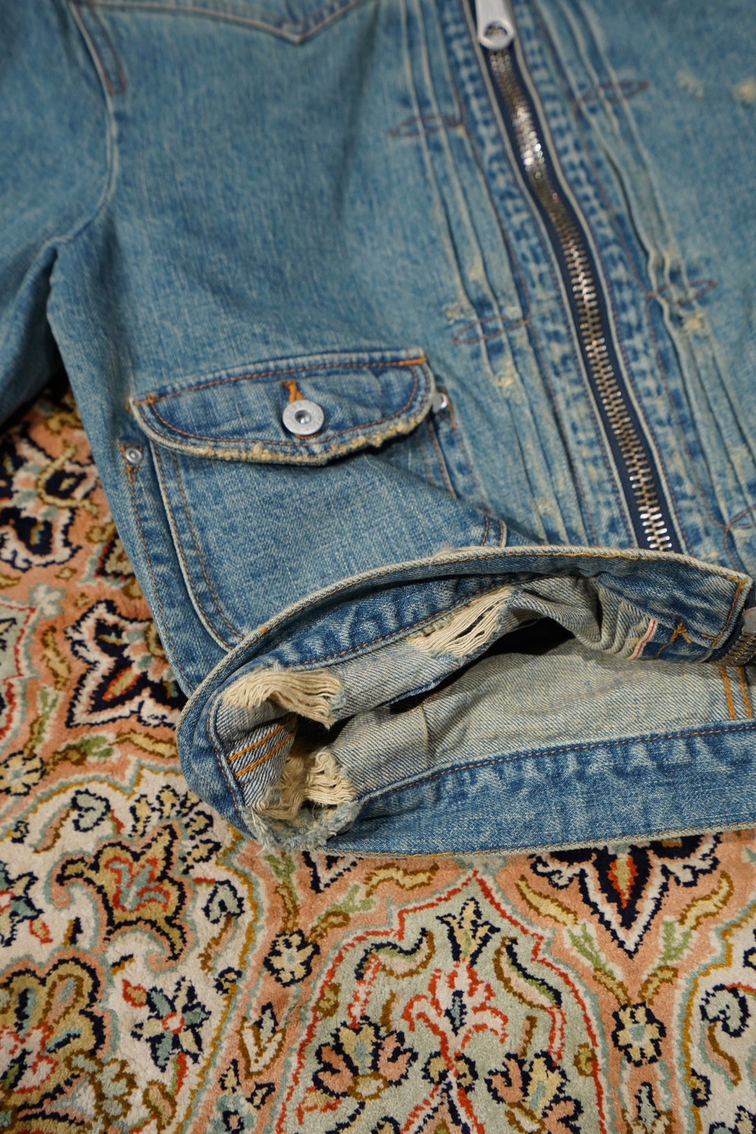 SUGARHILL（シュガーヒル）のZip-up Damaged Jacket-BLACK