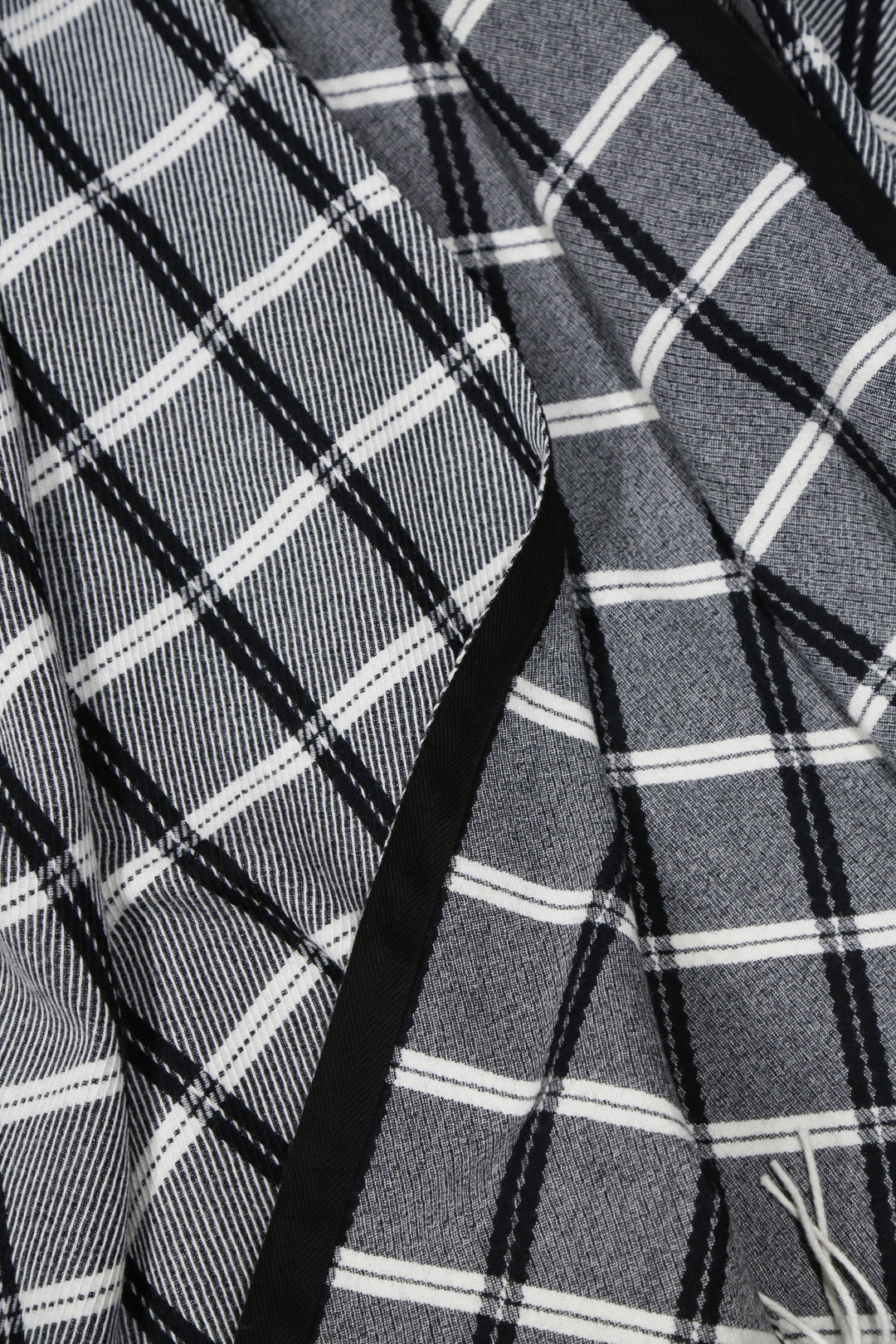 ウジョー Fringe Stole モノトーンチェック ポンチョ モード Stole 美