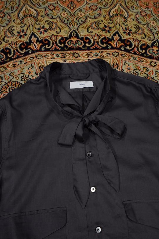 SUGARHILL(シュガーヒル)のSATIN RIBBON LONG SHIRT(BLACK)(シャツ)の