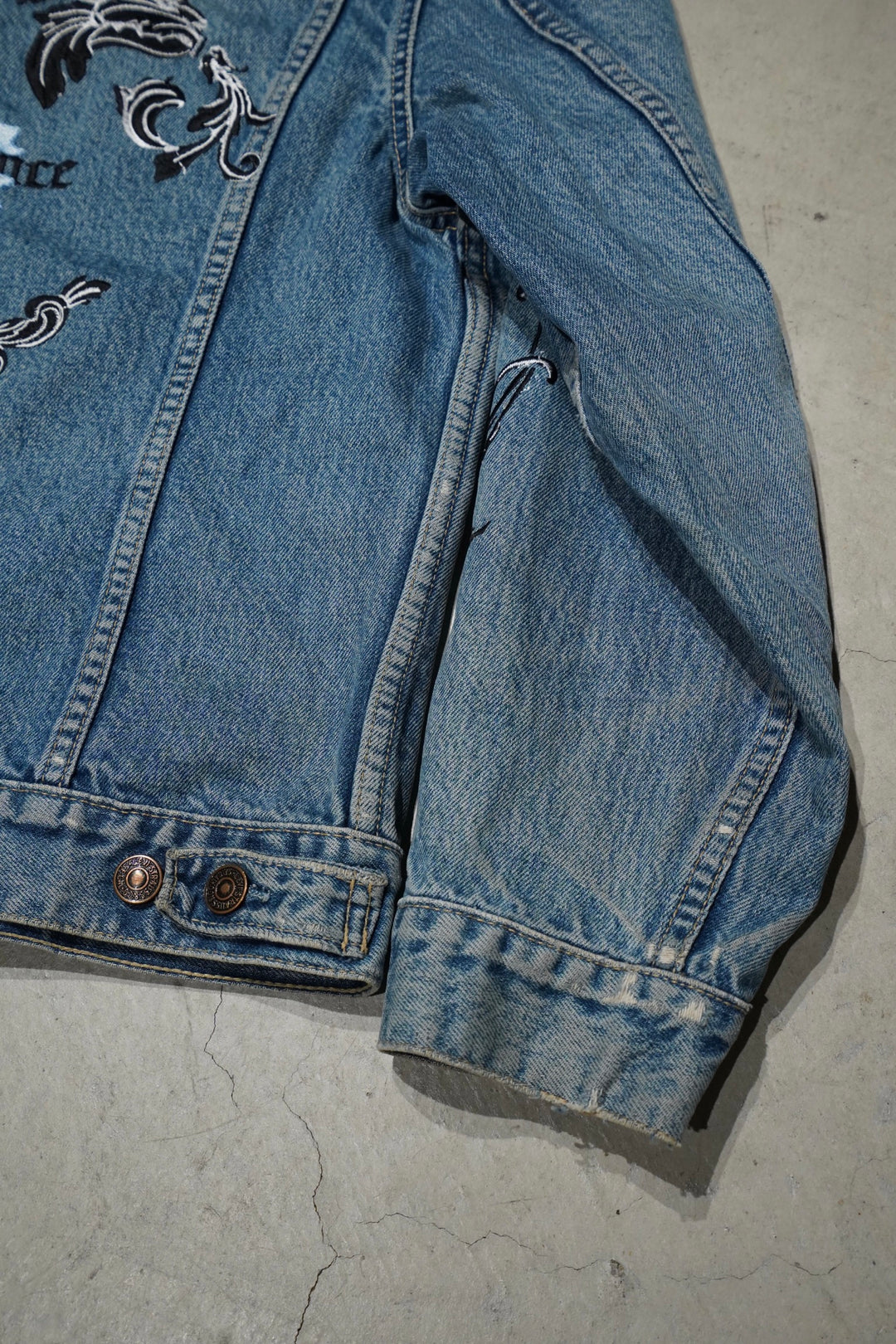 Children of the discordanceのEMBROIDERY DENIM JACKET D(BLUE