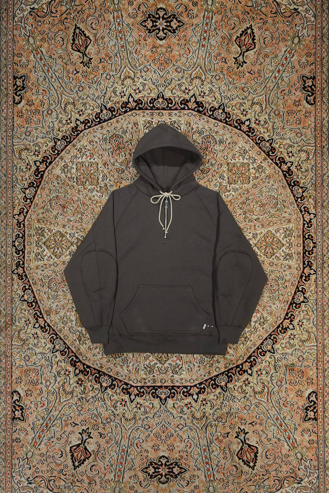 SUGARHILL（シュガーヒル）のTIRPLE STITCHED HALF ZIP-UP HOODIE(ASH