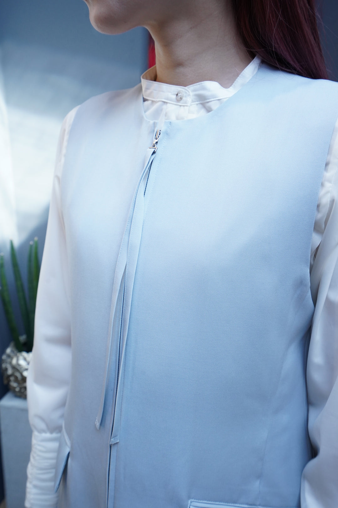 UJOH ZIP Slit Vest ブラック UJOH ZIP Slit Vest ブラック