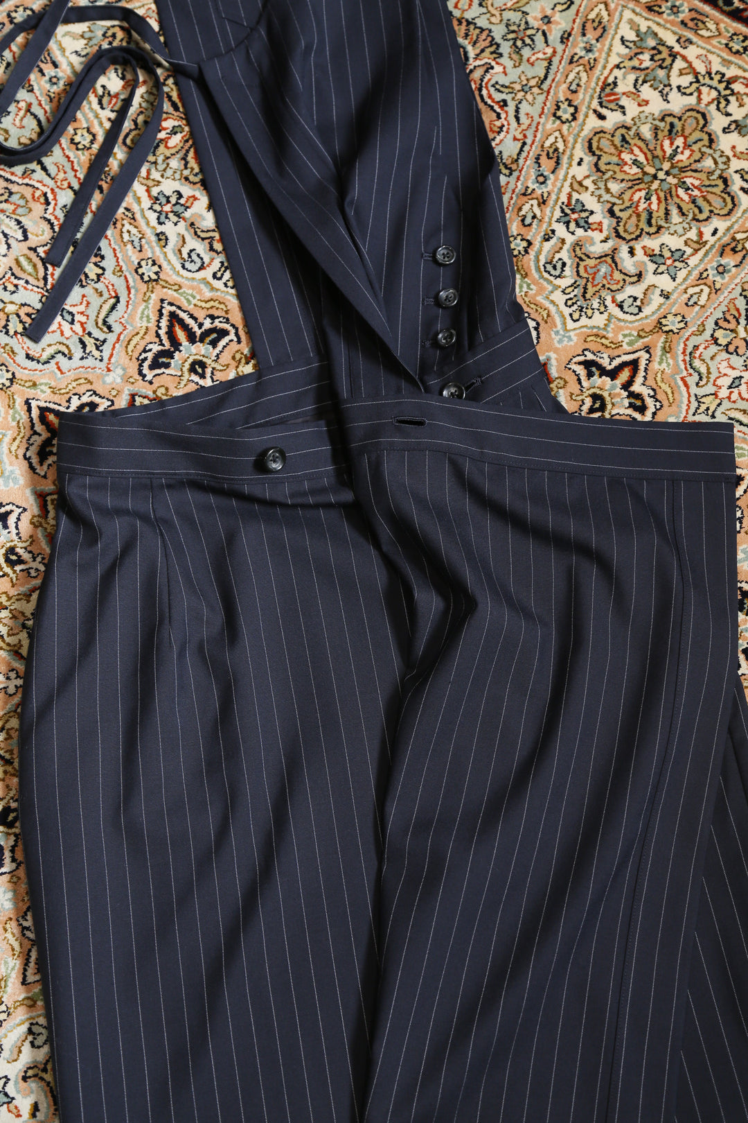 UJOH(ウジョー)のOne Shoulder Tight SKT(DARK NAVY)(スカート)の通販