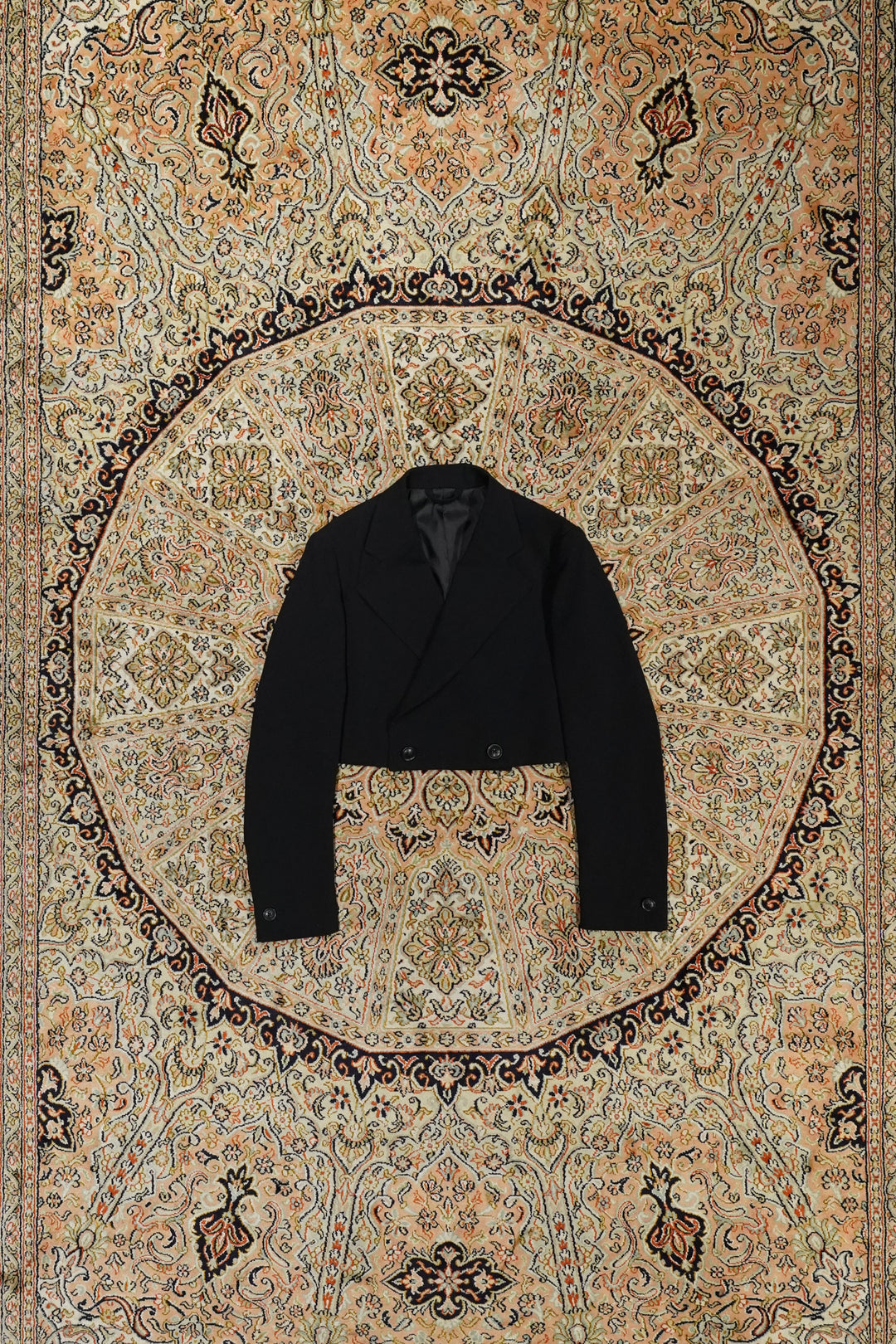 UJOH(ウジョー)の2BW Short JKT(Black)(ジャケット)の通販