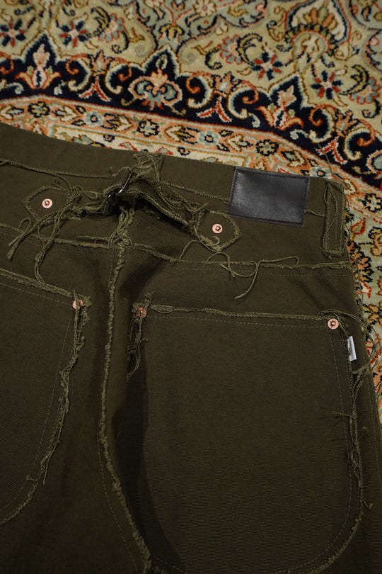 SUGARHILL(シュガーヒル)のRAW-EDGE CANVAS DENIM PANTS(DARK