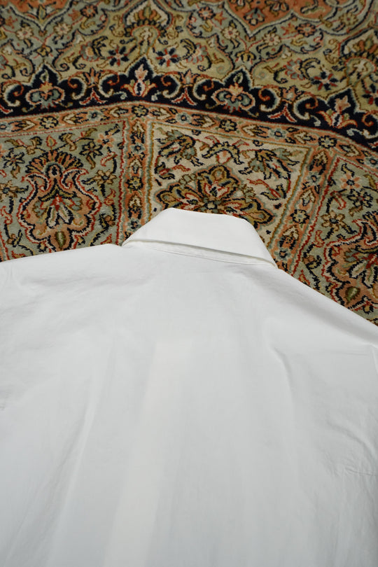 UJOH's GATHERED HOLE SLEEVE SHIRT (WHITE) mail order