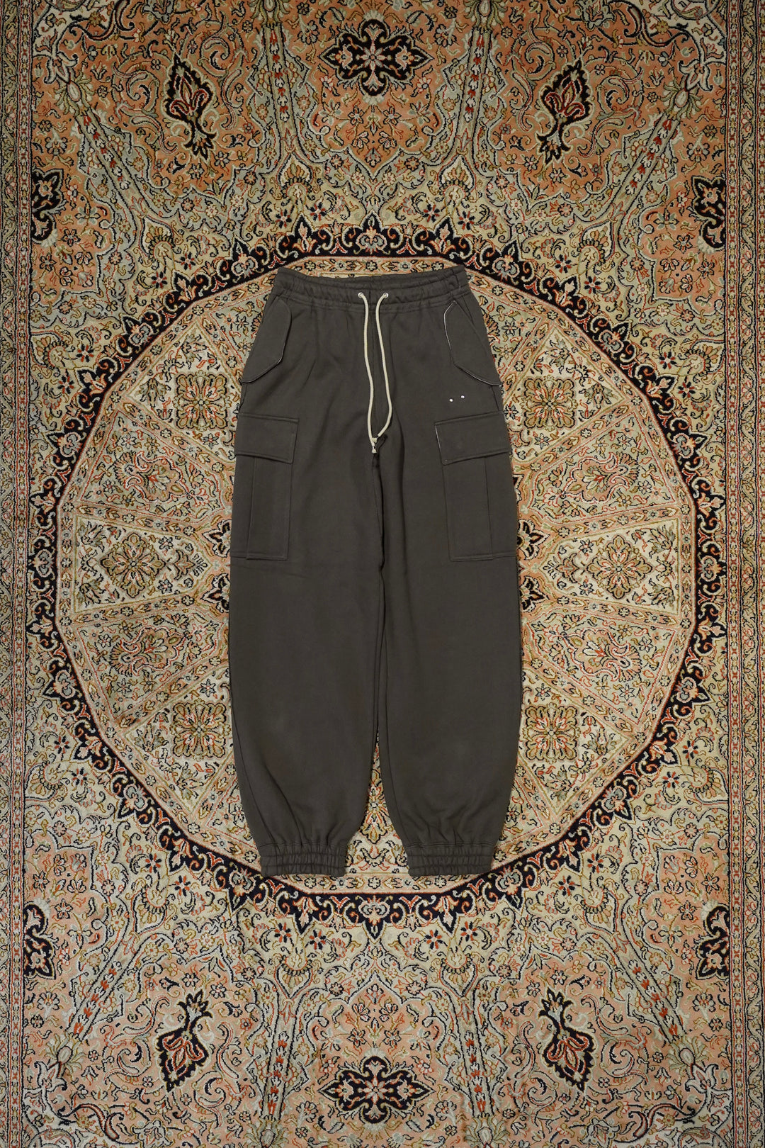 パンツ SUGARHILL RAW EDGE CARGO SWEAT PANTS Sugarhill's Raw Edge Cargo Sweat Pants (Heather White) mail order