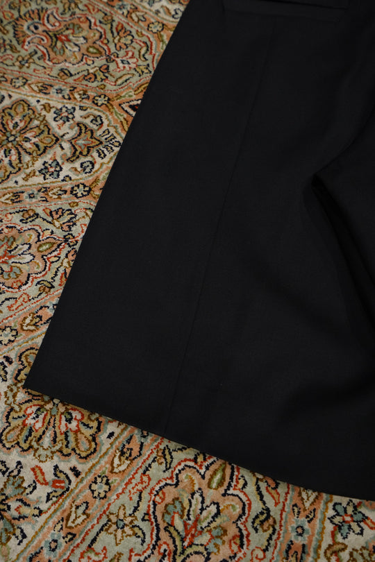 Omar Afridi(オマールアフリディ) のPANELLED WIDE SHORTS(BLACK