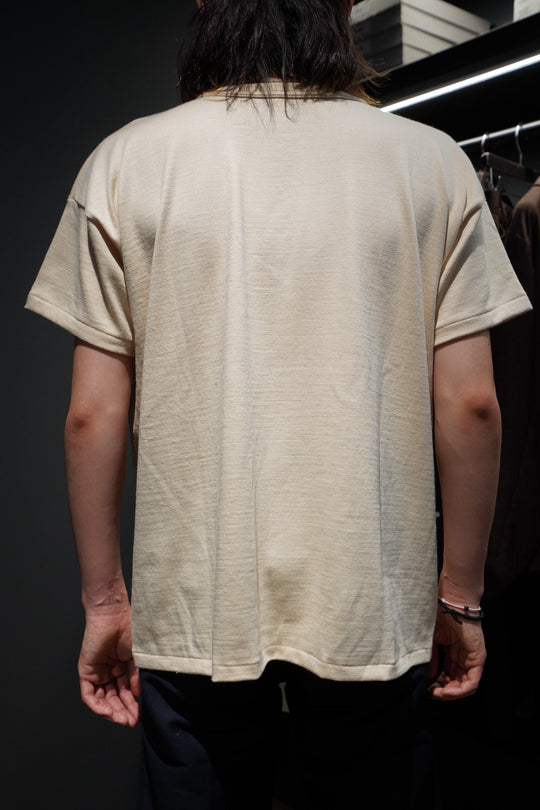 Taiga Takahashi(タイガタカハシ)のTEE SHIRT(IVORY)(Tシャツ)の通販