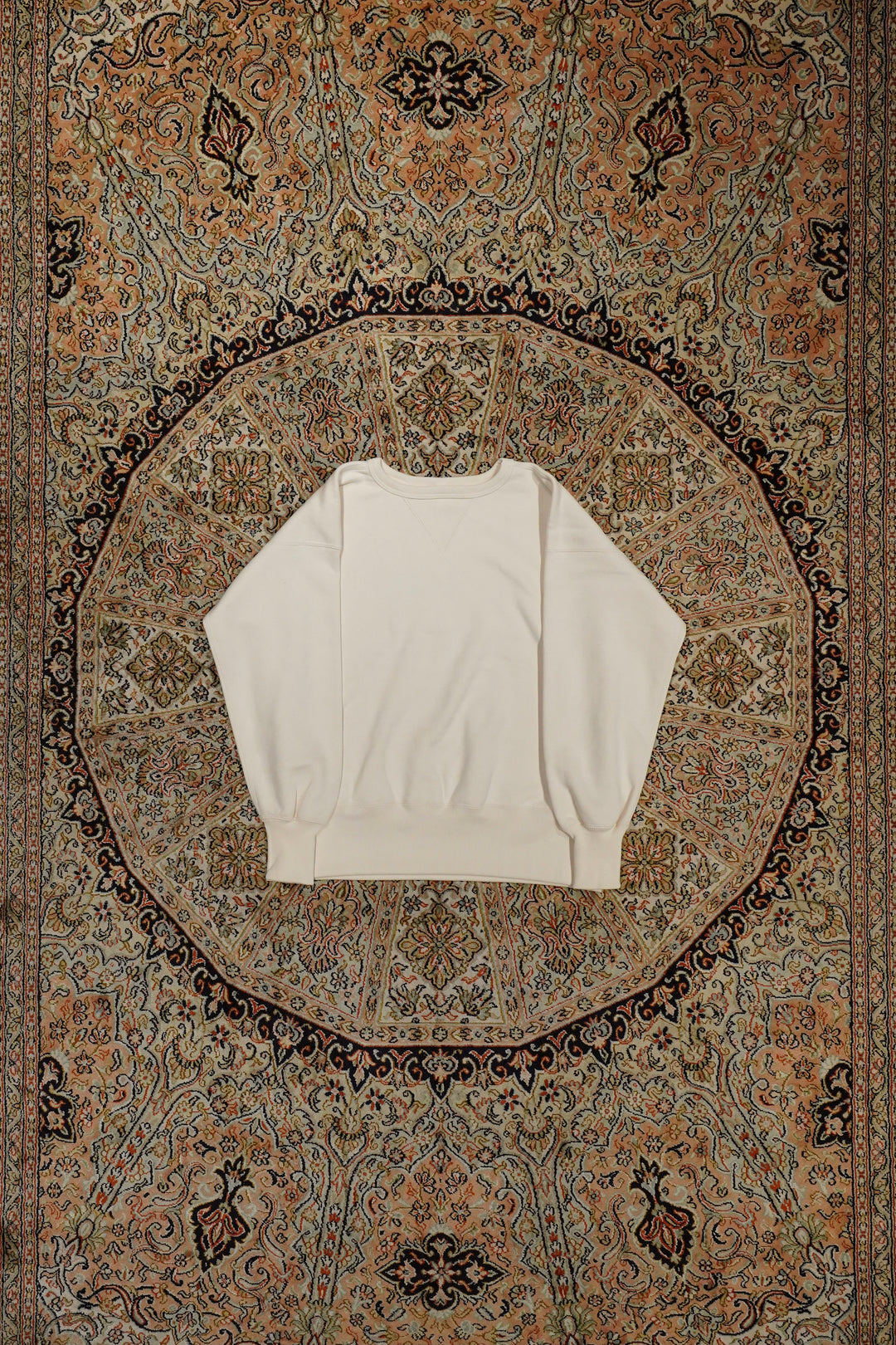 Taiga Takahashi(タイガタカハシ)のSWEAT SHIRT(IVORY)(スウェット)の