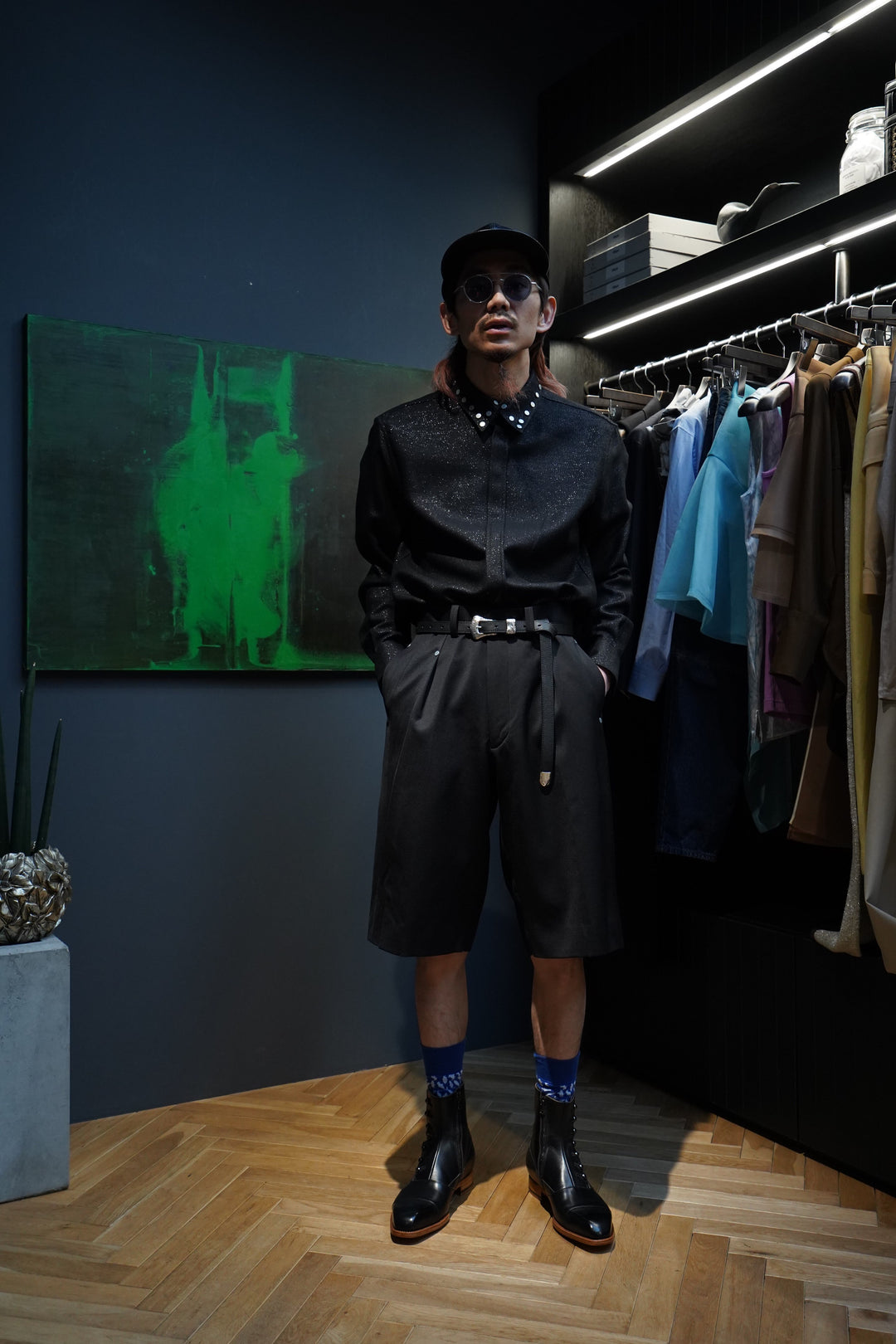 Omar Afridi(オマールアフリディ) のPANELLED WIDE SHORTS(BLACK