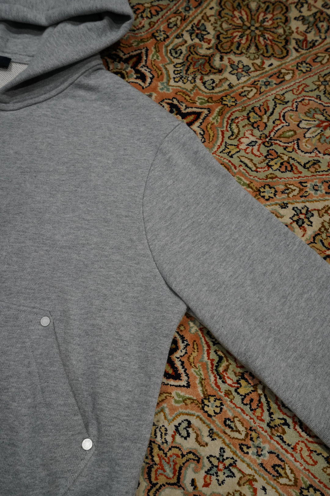 Omar Afridi(オマールアフリディ) のRIVETED ZIP HOODIE(GREY