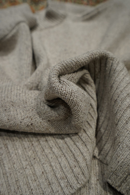 Taiga Takahashi(タイガタカハシ)のV-NECK SWEATER(IVORY)(セーター)の