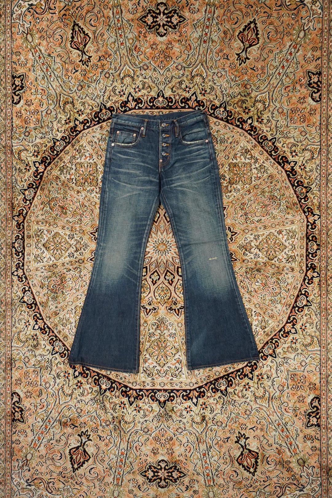 パンツ SUGARHILL MUSTY FADED BELL BOTTOM SUGARHILL(シュガーヒル)のMUSTY FADED BELL BOTTOM DENIM PANTS