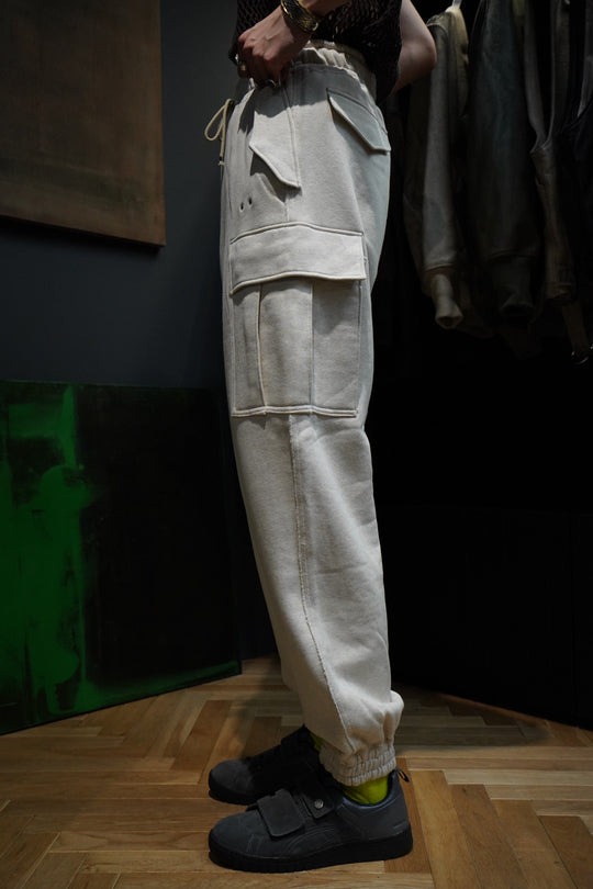 パンツ SUGARHILL Raw-Edge Cnavas Cargo Pants SUGARHILL（シュガーヒル）の「RAW-EDGE CANVAS CARGO PANTS（カーゴ