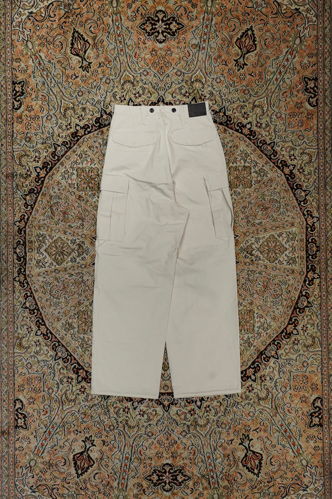 Sugarhill's Raw-Edge CANVAS CARGO PANTS (Ivory White) mail order